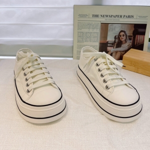 芩歌 广州鞋 新款 头层牛皮 脚垫羊皮 .35-38 货号：1120-10