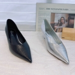 芩歌 广州鞋 新款 布纹金属牛皮 内里羊皮 脚垫羊皮 35-39 货号：7305