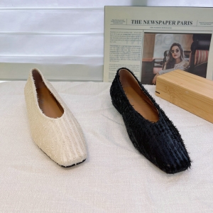 樱歌 广州鞋 新款 刀割牛皮 内里羊皮 脚垫羊皮 34-39 货号：25108-2