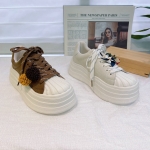 樱歌 广州鞋 新款 真皮 脚垫真皮 34-39 货号：607-193