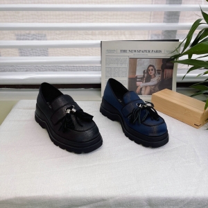 樱歌 广州鞋 新款 内里羊皮 脚垫羊皮 34-39 货号：2610-17