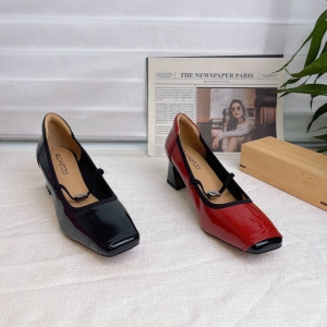 栢丽诗图 广州鞋 新款 头层牛皮 脚垫羊皮 35-39 货号：72257-13