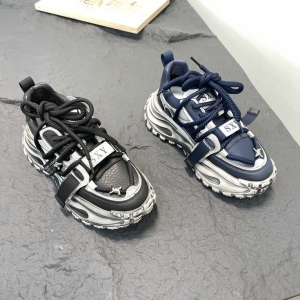 鳄鱼世家 广州鞋 新款 真皮 脚垫真皮 38-44货号：52933