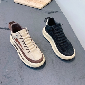 鳄鱼世家 广州鞋 新款 真皮 39-44 货号：81826