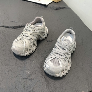 轩美诗 广州鞋 新款 真皮 脚垫真皮 36-40 货号：70653