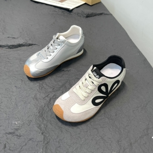 轩美诗 广州鞋 新款 真皮 脚垫真皮 36-40 货号：60145