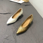 轩美诗 广州鞋 新款 羊皮 内里羊皮 脚垫羊皮 36-40 货号：70136