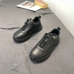 鳄鱼世家 广州鞋 新款 真皮 脚垫真皮 39-43 货号：236726