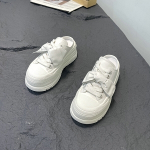 栢丽诗图 广州鞋 新款 真皮 脚垫真皮 35-39 货号：6352-130