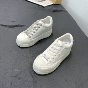 圣德俪尔 广州鞋 新款 真皮 脚垫羊皮 35-39 货号：70122172