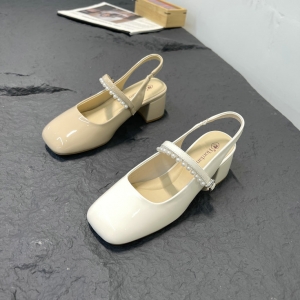 弗洛丹尼 广州鞋 新款 36-40 货号：054142