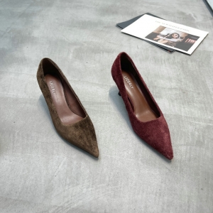 立驰俪 广州鞋 新款 头层牛皮 内里羊皮 脚垫羊皮 36-39 货号：2568-20