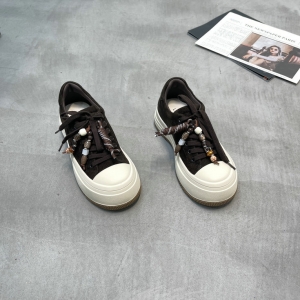 立驰俪 广州鞋 新款 羊京 内里羊皮 脚垫羊皮 35-38 货号：51309-1