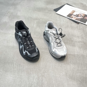 立雅秀 广州鞋 新款 脚垫羊皮 35-39 货号：719-1