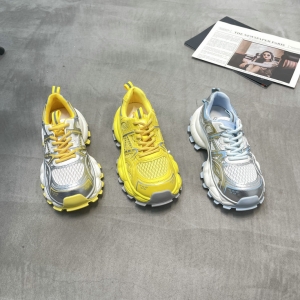 弗洛丹尼 广州鞋 新款 真皮+单网 羊皮 乳胶垫 35-40 货号：522086