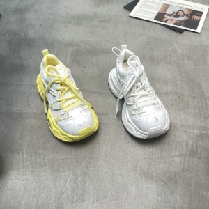 弗洛丹尼 广州鞋 新款 真皮+单网 脚垫真皮 35-39 货号：522090