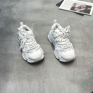 弗洛丹尼 广州鞋 新款 真皮+单网 脚垫真皮 35-40 货号：022050