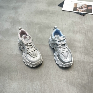 芭卜瑞 广州鞋 新款 单网 脚垫真皮 35-40 货号：4252050