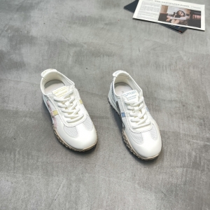 芭卜瑞 广州鞋 新款 真皮+单网 脚垫真皮 35-40 货号：4252054