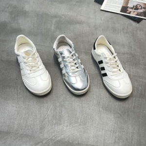 乐萱 新款 头层牛皮 脚垫羊皮 35-40 货号：6022-11