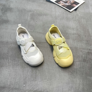 栢丽诗图 广州鞋 新款 真皮+单网 脚垫真皮 35-40 货号：5511-4653