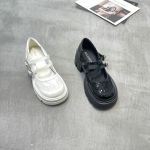 栢丽诗图 广州鞋 新款 真皮+单网 脚垫羊皮 36-39 货号：27-209