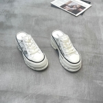 立驰俪 广州鞋 新款 头层牛皮 脚垫羊皮 35-39 货号：35257