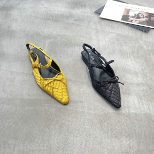 樱歌 广州鞋 新款 内里羊皮 脚垫羊皮 35-38 货号：800-075