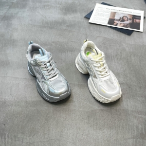 漫步佳人 广州鞋 新款 单网 脚垫真皮 36-39 货号：5605