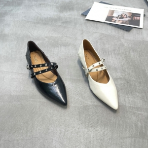 轩美诗 广州鞋 新款 牛油皮 内里羊皮 脚垫羊皮 37-40 货号：10109