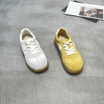 美之美 广州鞋 新款 真皮+单网 脚垫真皮 35-40 货号：52220-368