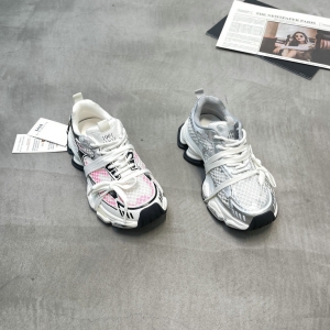 1991 新款 脚垫羊皮 35-39 货号：010-97