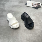 弗洛丹尼 广州鞋 新款 头层牛皮 35-39 货号：053129