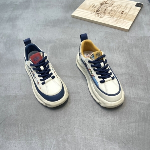 鳄鱼世家 广州鞋 新款 38-44 货号：53025