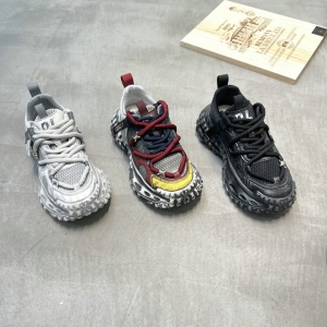 鳄鱼世家 广州鞋 新款 38-44 货号：52302