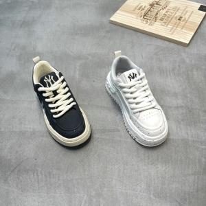 鳄鱼世家 广州鞋 新款 39-44 货号：52707