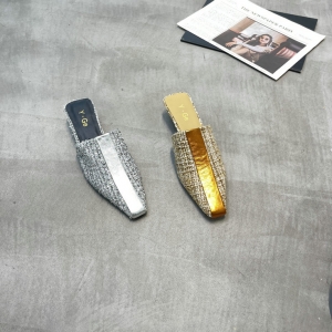 樱歌 广州鞋 新款 金属牛皮 内里羊皮 脚垫羊皮 34-38 货号：2406-3