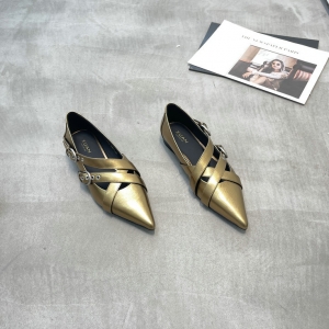 轩美诗 广州鞋 新款 头层牛皮 内里羊皮 脚垫羊皮 36-40 货号：5024