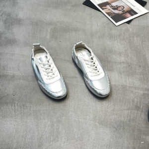 乐萱 新款 头层牛皮 脚垫羊皮 35-40 货号：6005-6