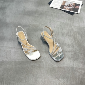 漫步佳人 广州鞋 新款 35-40 货号：5334