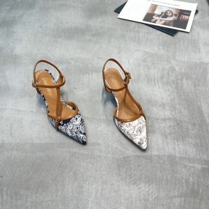 漫步佳人 广州鞋 新款 小牛皮 内里羊皮 脚垫羊皮36-40 货号：4490