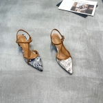 漫步佳人 广州鞋 新款 小牛皮 内里羊皮 脚垫羊皮36-40 货号：4490