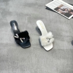 依迪夫人 广州鞋 新款 羊皮+貂毛 脚垫羊皮 35-38货号：91179