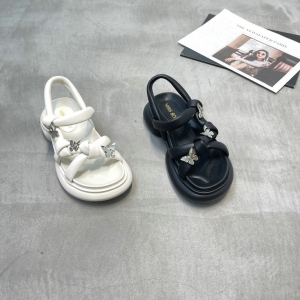 依迪夫人 广州鞋 新款 羊皮 35-39 货号：32781