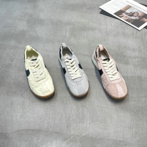 荞溪 广州鞋 新款 牛京 脚垫羊皮 35-38 货号：582-18