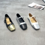 巳蔻 广州鞋 新款 头层牛皮 内里羊皮 35-39 货号：806-52