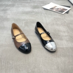 巳蔻 广州鞋 新款 进口油皮 脚垫牛皮 35-39 货号：933761