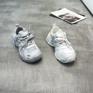 圣德俪尔 广州鞋 新款 真皮+单网 羊皮乳胶垫 35-40 货号：618-23