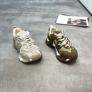 樱歌 广州鞋 新款 真皮 羊皮乳胶垫 34-40 货号：608-211