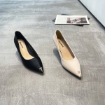 小漫 广州鞋 新款 35-40 货号：396654